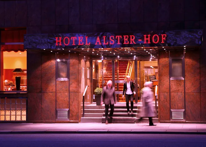 Hotel Alster-hof 3*
